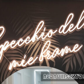 specchio delle